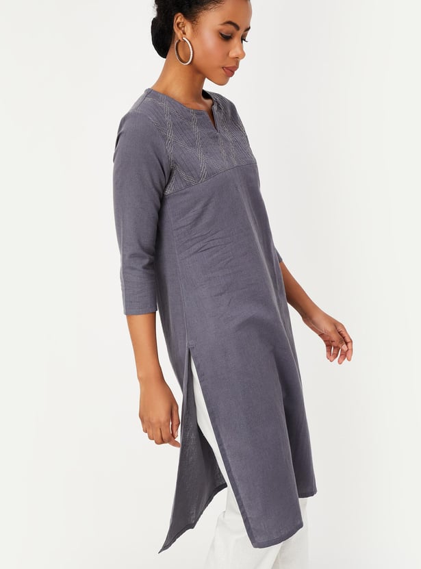 Women Embroidered Straight Kurta