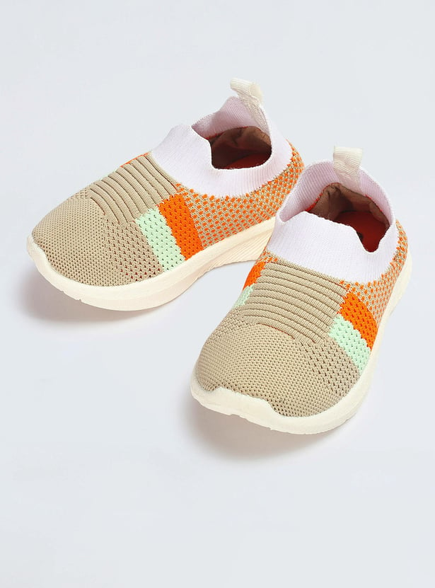 Girls Colourblock Slip-On Sport Shoes