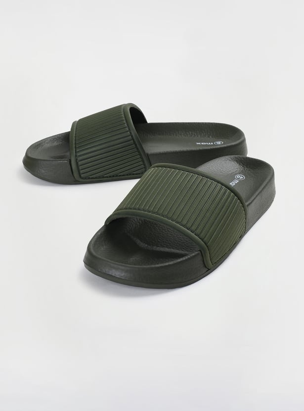 Men Textured Open-Toe Sliders