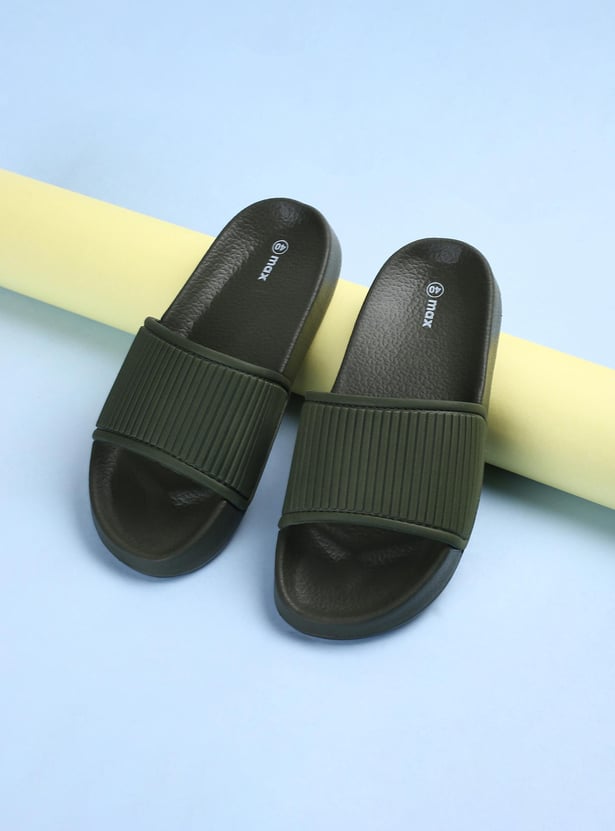 Men Textured Open-Toe Sliders