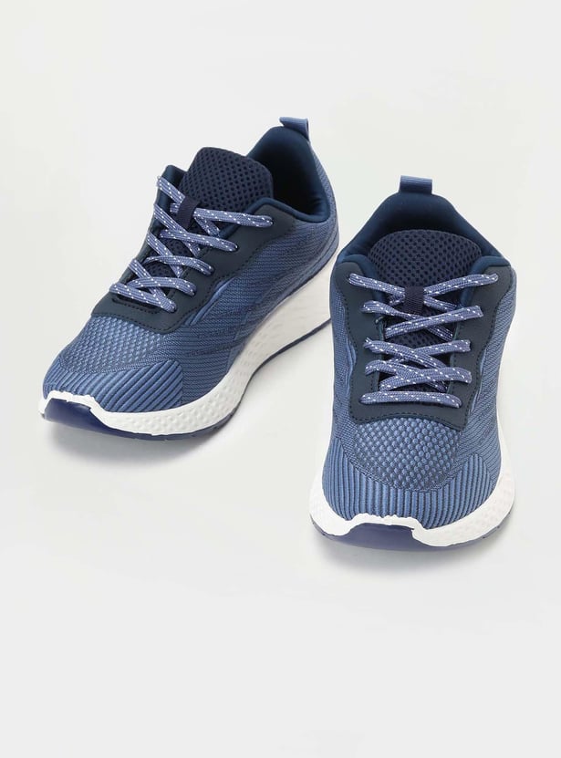 Men Flyknit Sports Shoes