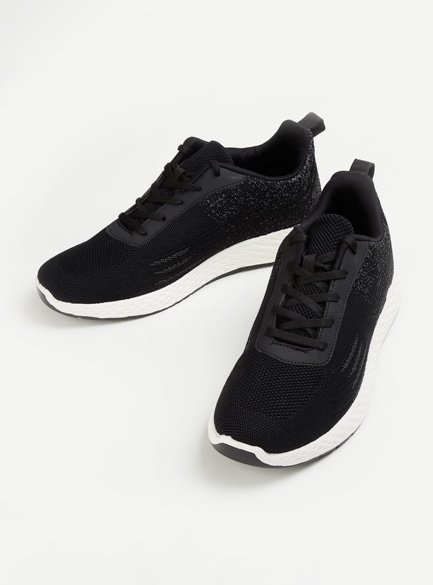 Men Flyknit Sports Shoes