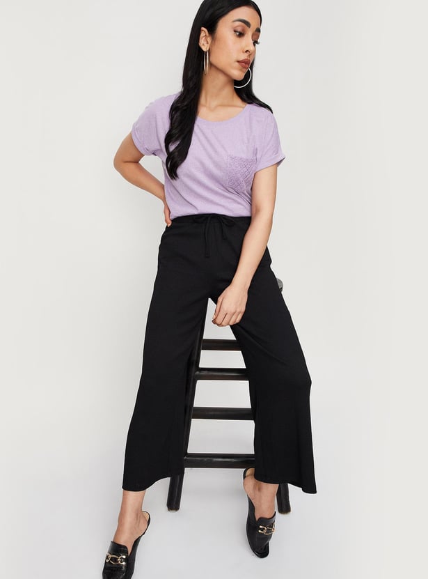 Women Solid T-shirt with Crochet Pocket