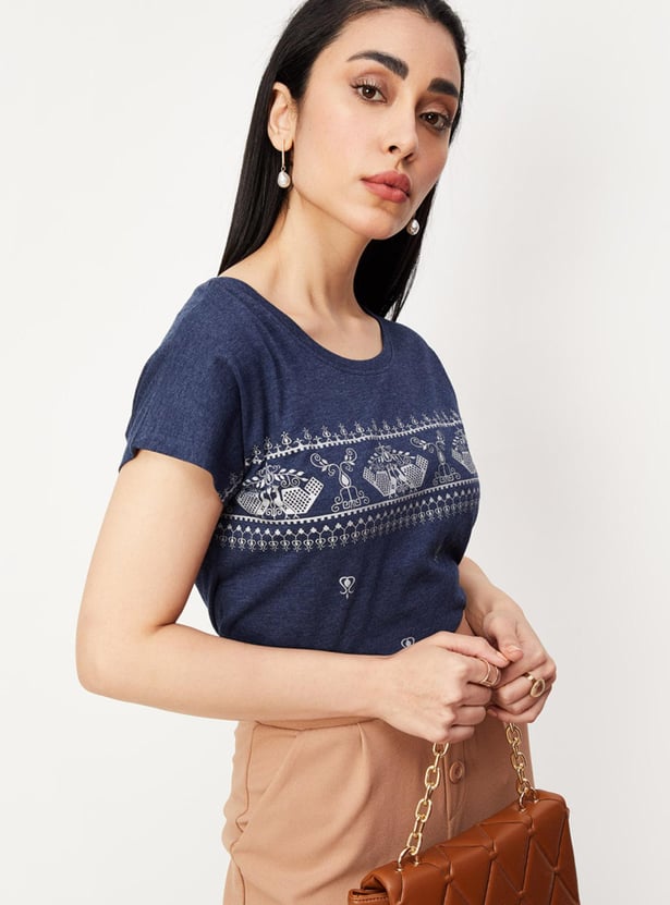 Women Extended Sleeve Graphic T-shirt