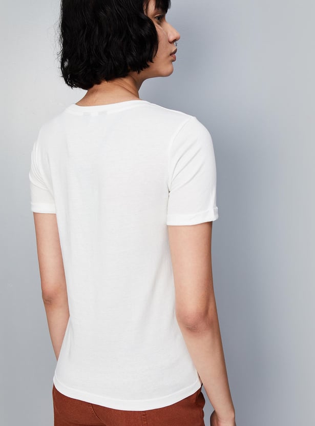 Women Round Neck Graphic T-shirt