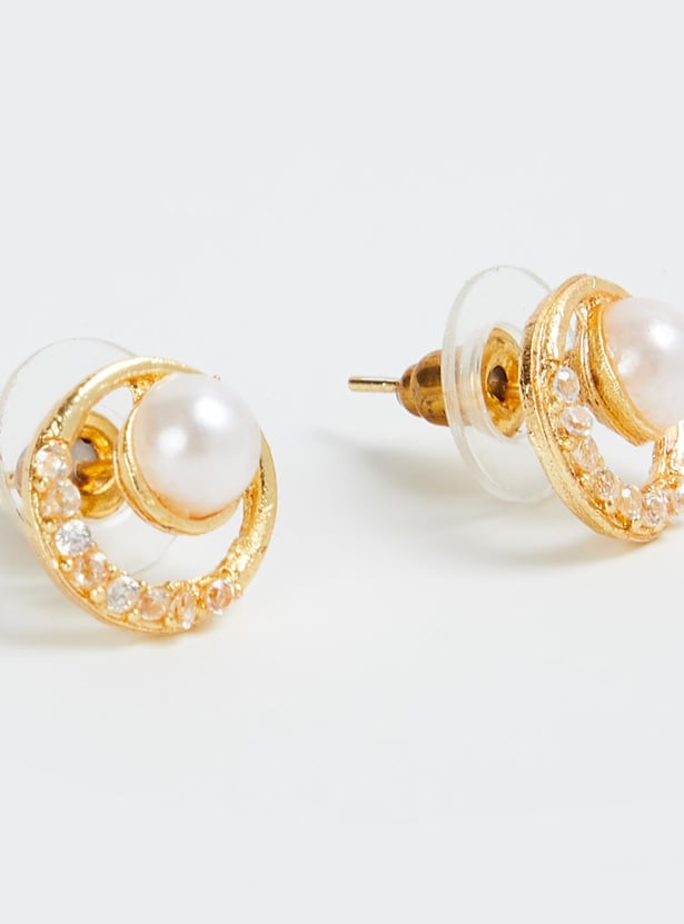 Women Embellished Studs