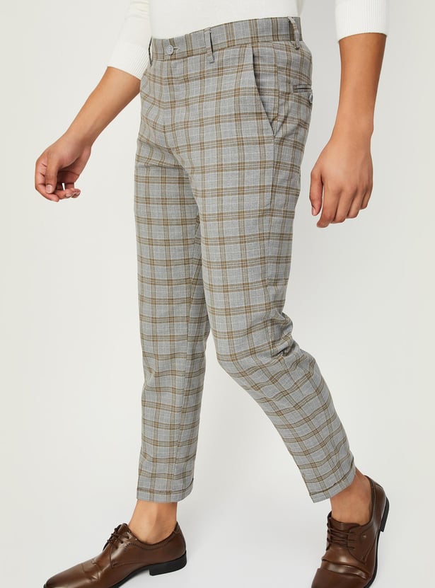 Men Carrot Fit Checked Formal Trousers