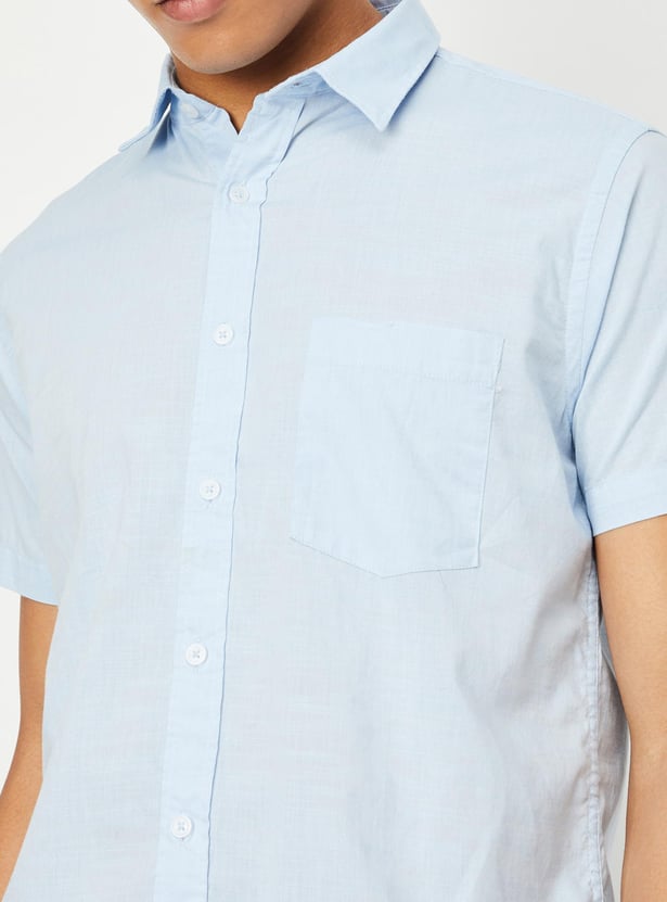 Men Slim Fit Smart Casual Shirt