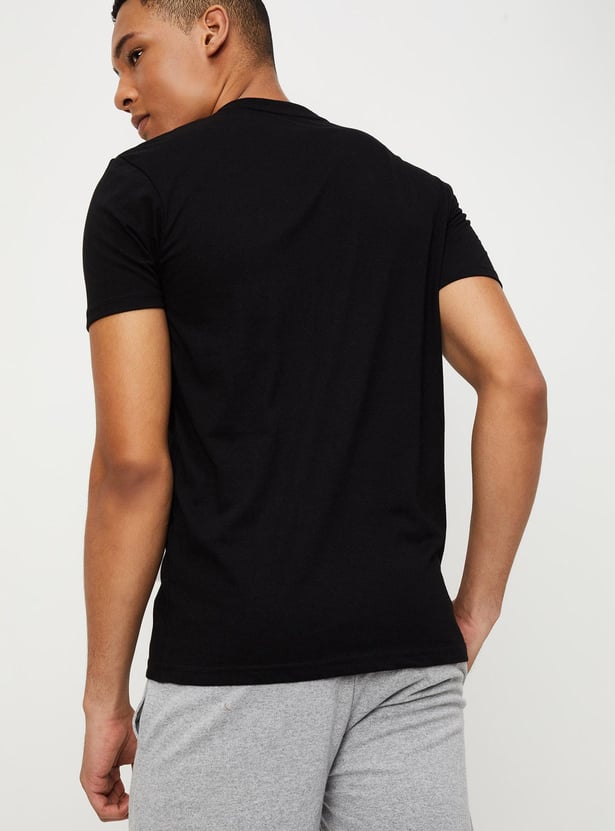 Men Solid V-neck T-shirt