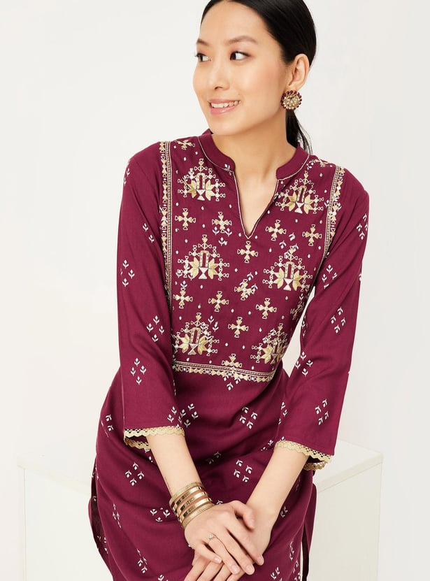 Women Embroidered Yoke Straight Kurta