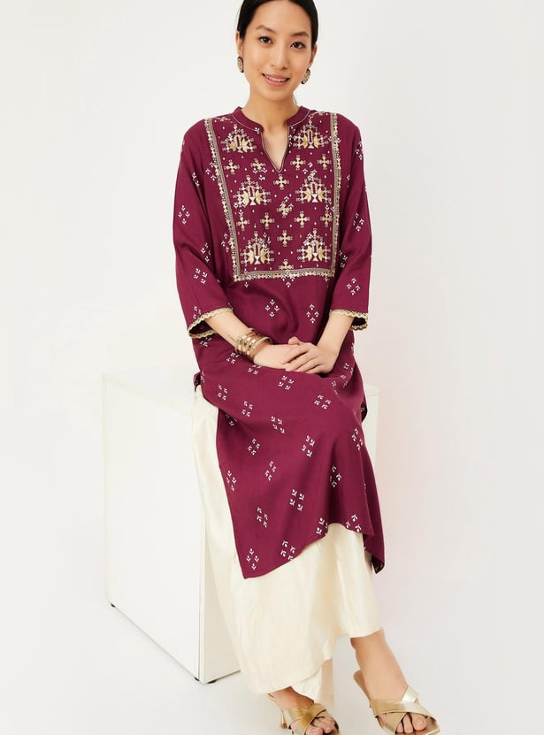 Women Embroidered Yoke Straight Kurta