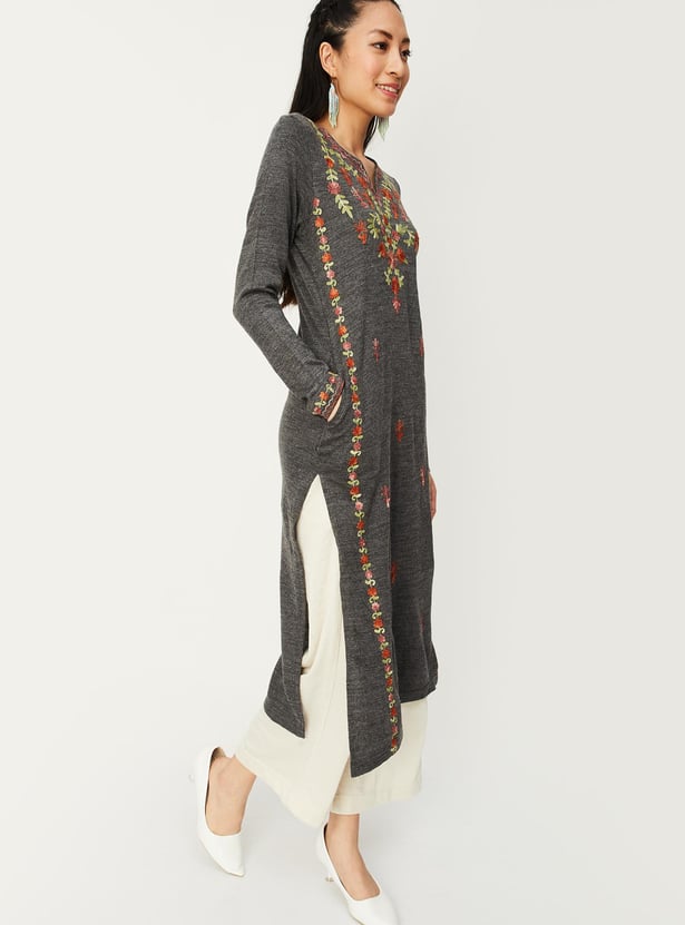 Women Embroidered Winter Kurta