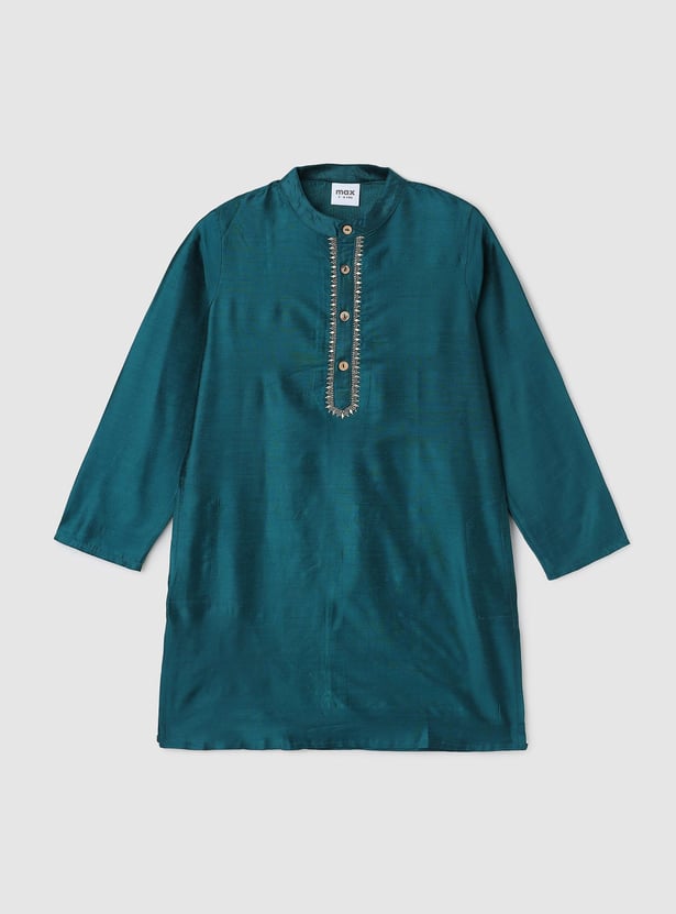 Boys Embroidered Yoke Kurta