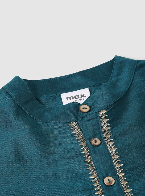 Boys Embroidered Yoke Kurta
