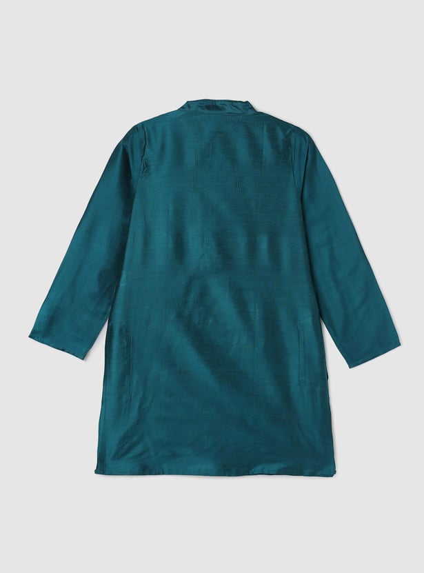 Boys Embroidered Yoke Kurta