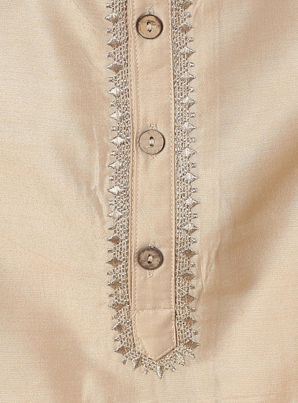 Boys Embroidered Yoke Kurta