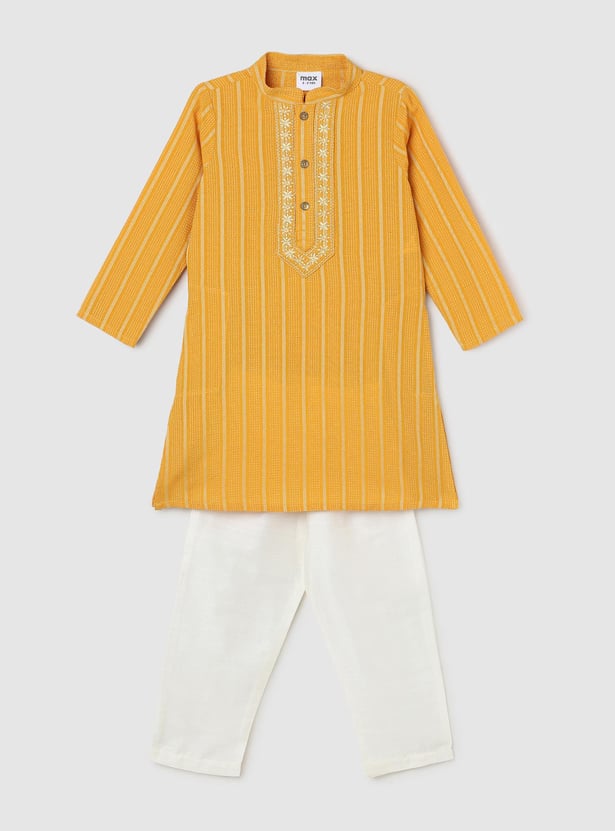 Boys Embroidered Kurta and Pyjamas