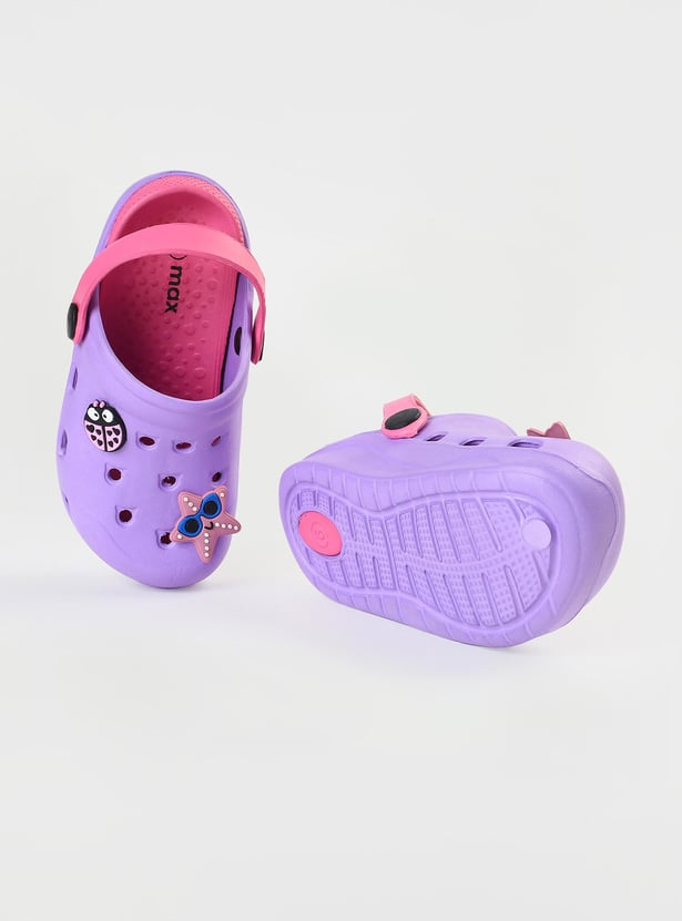 Girls Charm-Detailed Clogs with Pivoting Strap