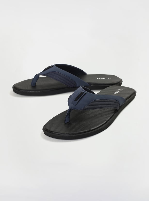 Men Solid V-Strap Slippers