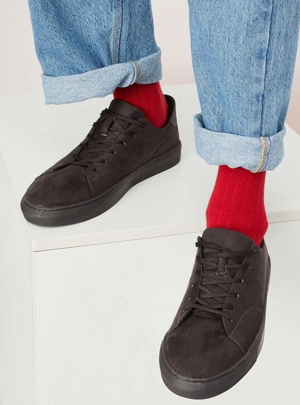 Men Solid Lace-Up Sneakers