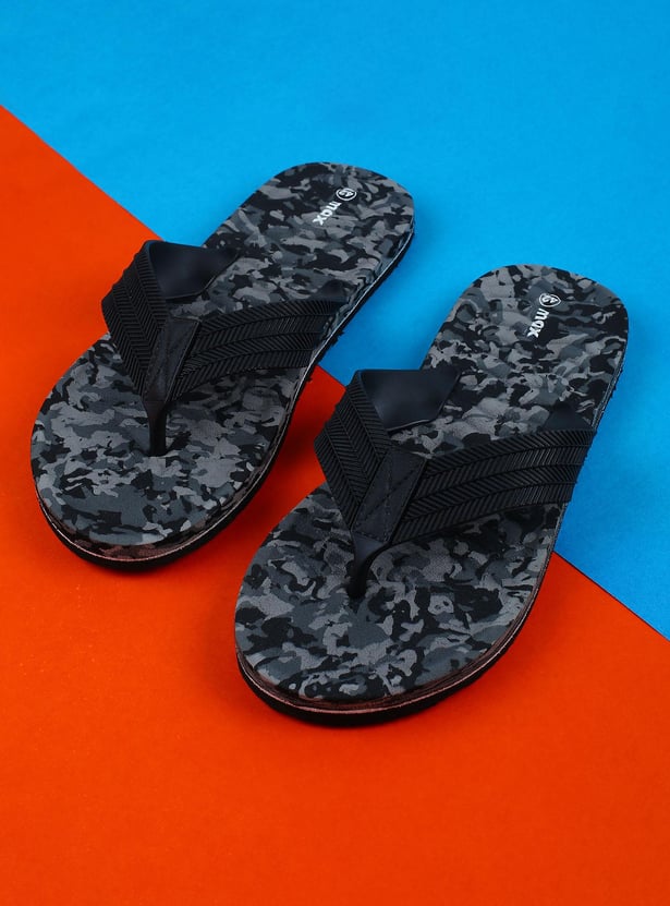 Men Camouflage Printed V-Strap Sippers
