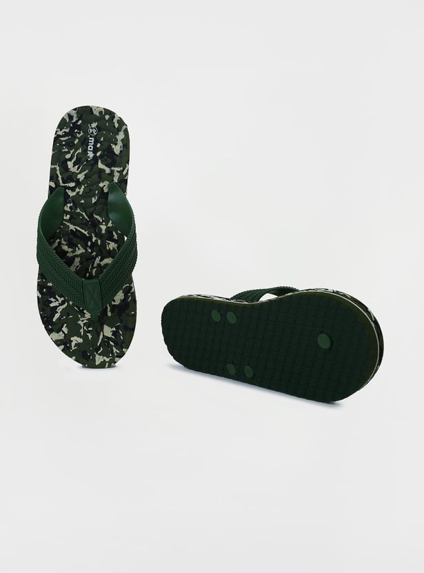 Men Camouflage Printed V-Strap Sippers