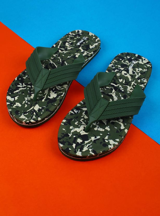 Men Camouflage Printed V-Strap Sippers