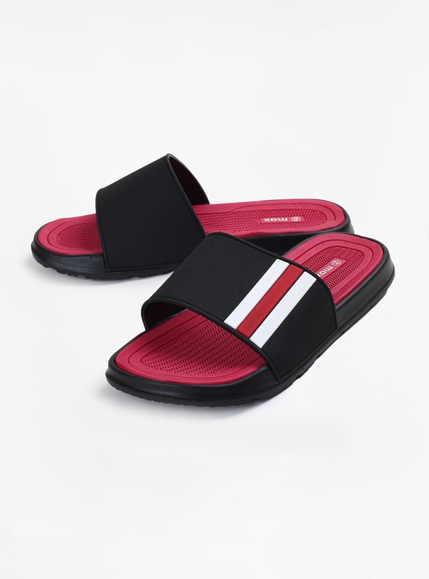 Men Striped Open-Toed Sliders