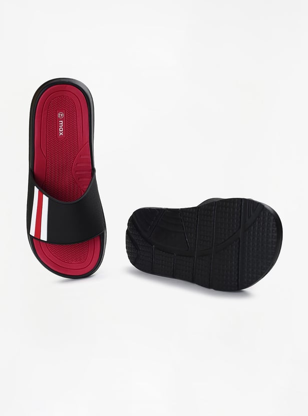 Men Striped Open-Toed Sliders