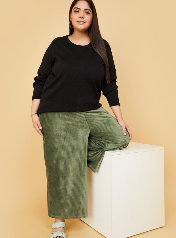 Women Solid Knitted Sweater