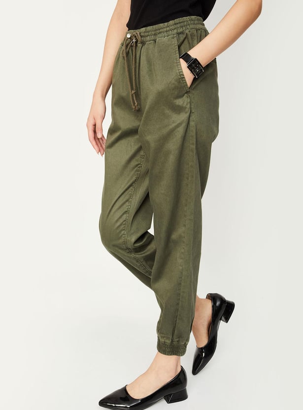 Women Relaxed Fit Solid Joggers