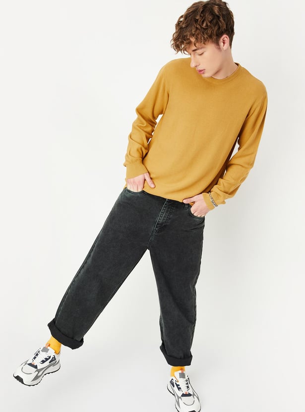 Men Knitted Slim Fit Sweater