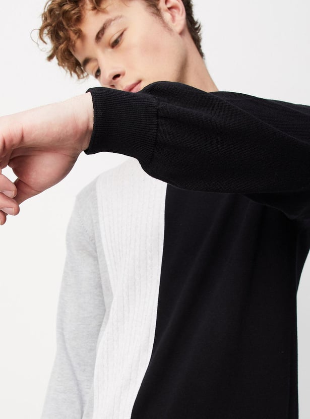 Men Colorblocked Slim Fit Sweater