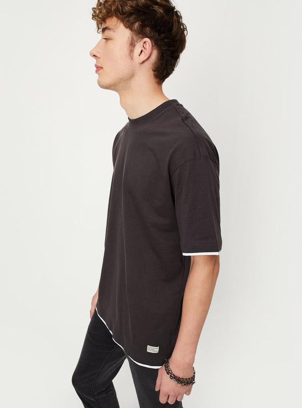 Men Solid Relaxed Fit T-shirt