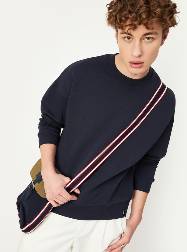 Men Solid Oversized Sweatshirt