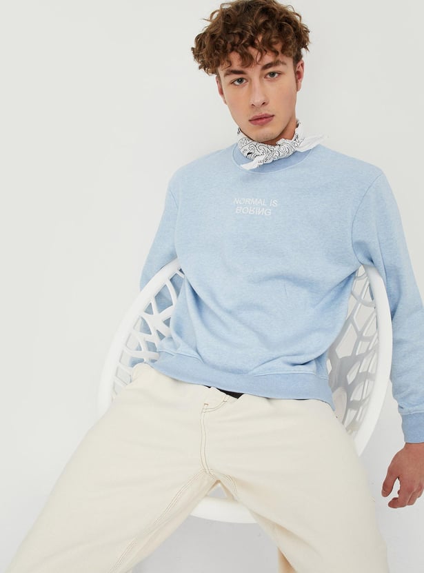 Men Solid Slim Fit Sweatshirt