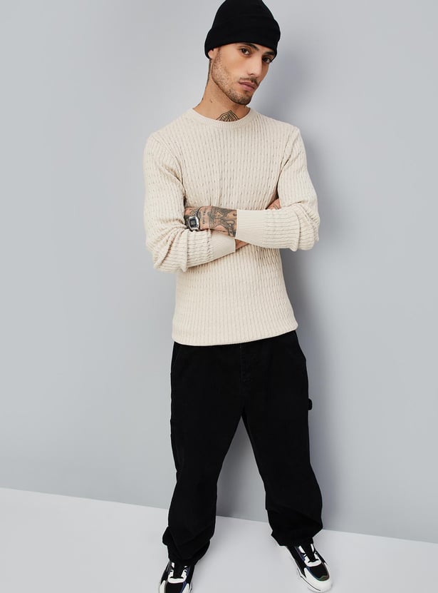 Men Slim Fit Knitted Sweater