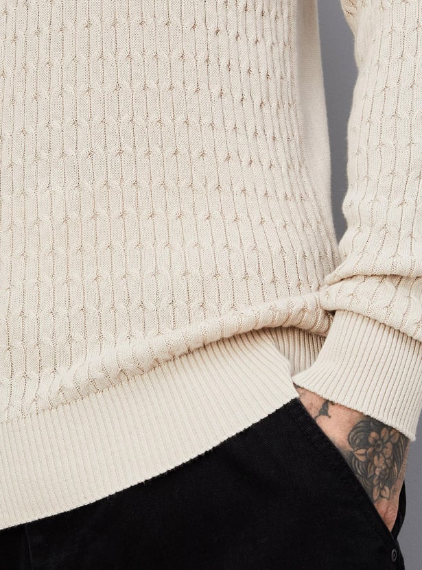 Men Slim Fit Knitted Sweater