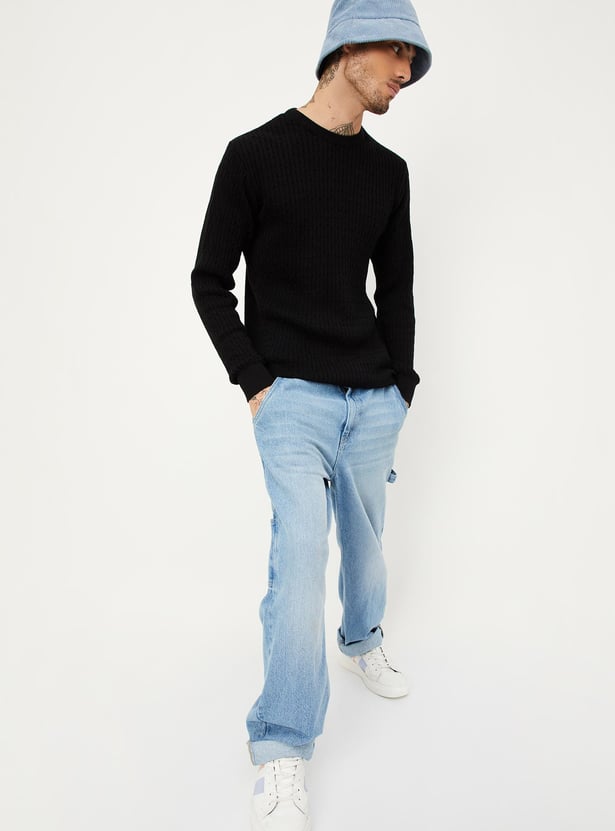 Men Slim Fit Knitted Sweater