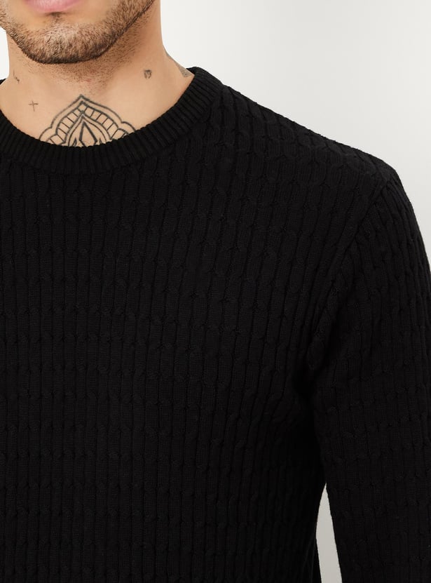 Men Slim Fit Knitted Sweater