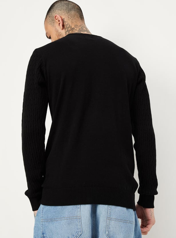 Men Slim Fit Knitted Sweater