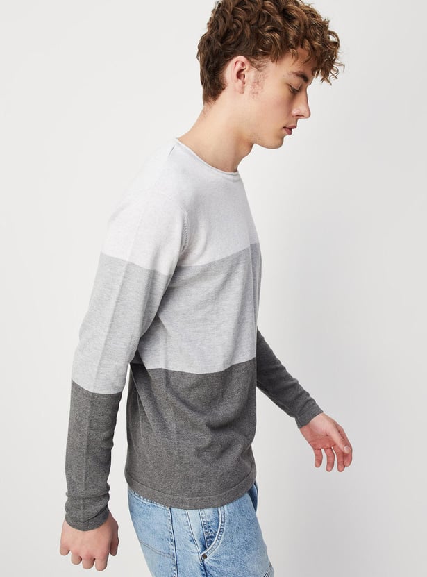 Men Colourblocked Flat Knit Sweater