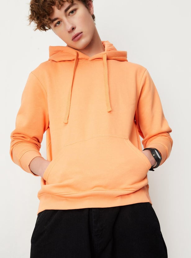 Men Solid Hooded Sweatshirt