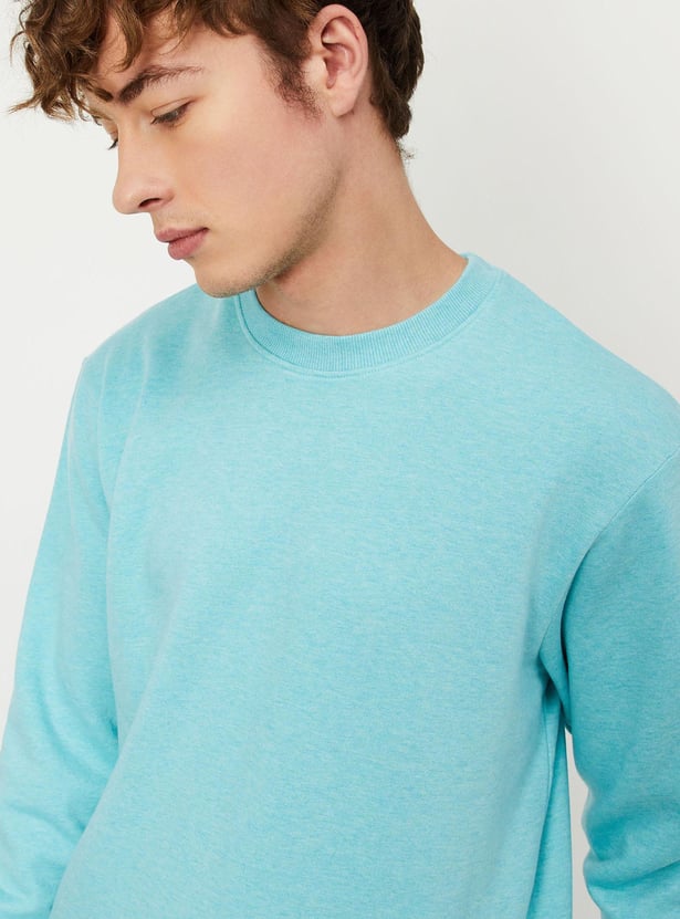 Men Solid Slim Fit Sweatshirt