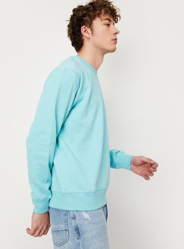 Men Solid Slim Fit Sweatshirt