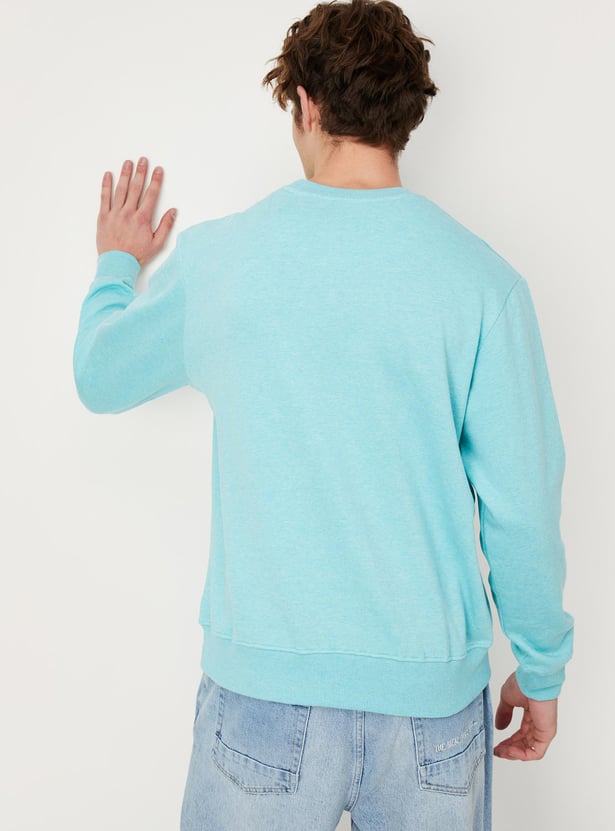 Men Solid Slim Fit Sweatshirt