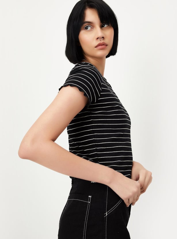 Women Striped Knit T-shirt with Lettuce Hem