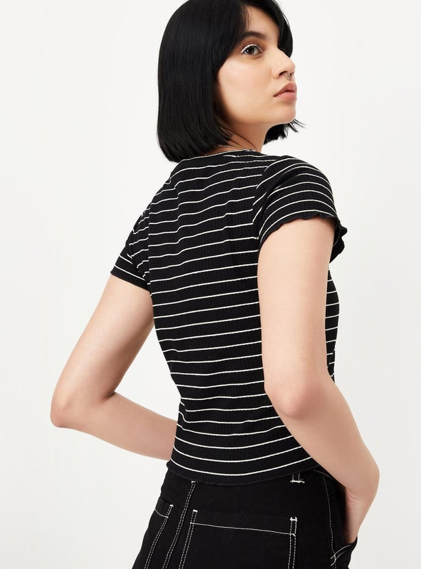Women Striped Knit T-shirt with Lettuce Hem