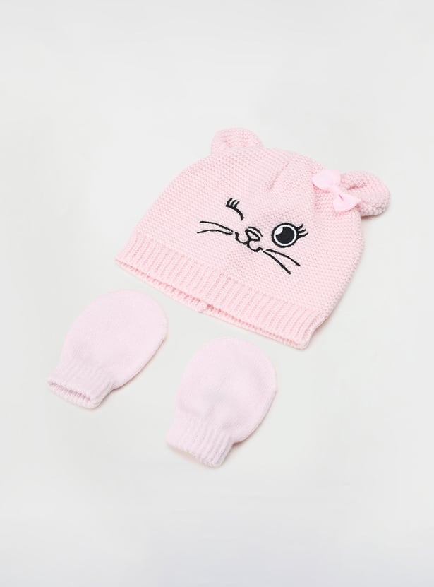 Girls Embroidered Mitten Set