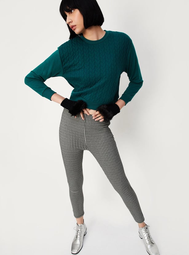 Women Textured Cropped Sweatshirt